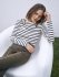 Pantaloni con zip verdi
