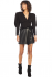 Top nero con spalle imbottite