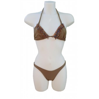 Costume due pezzi verde militare con perline 