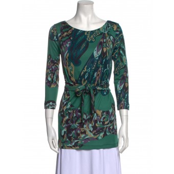 Blusa stampata con cintura