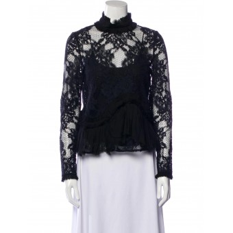 Blusa in pizzo nero