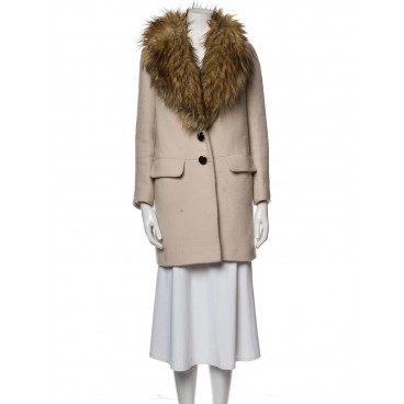 Cappotto con collo di pelliccia 