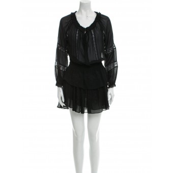 Abito in seta nero