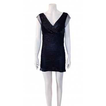 Abito nero con paillettes