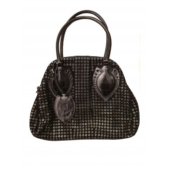 Borsa nera con borchie