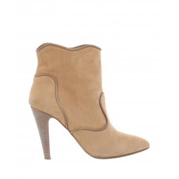 Stivaletti in camoscio beige Stivaletti in camoscio beige