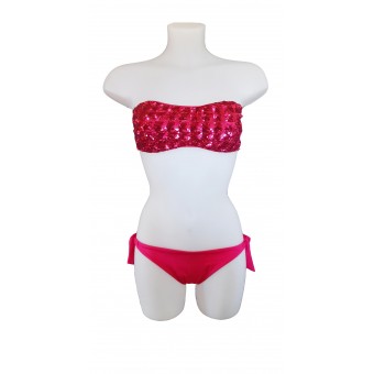Bikini rosso con paillettes