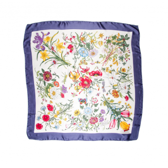Foulard bianco e blu 