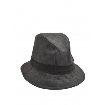 Cappello con tese monogram 