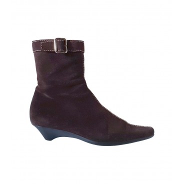 Stivaletti in camoscio marrone