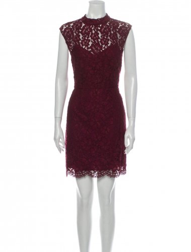 Abito bordeaux in pizzo 