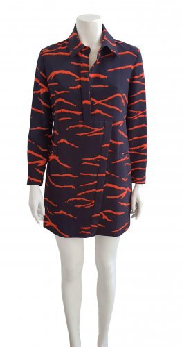 Abito nero con stampa arancio
